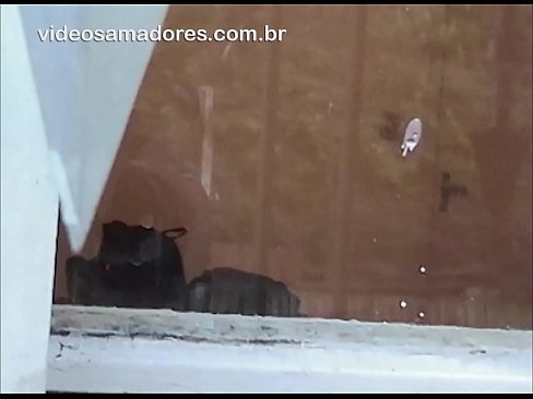 ❤️ Omu cornu chì fighjula a so fidanzata cù un altru tippu, registrendu un video di cazzo senza disturbà a coppia Solo porno à noi % co.vbdsm.ru%